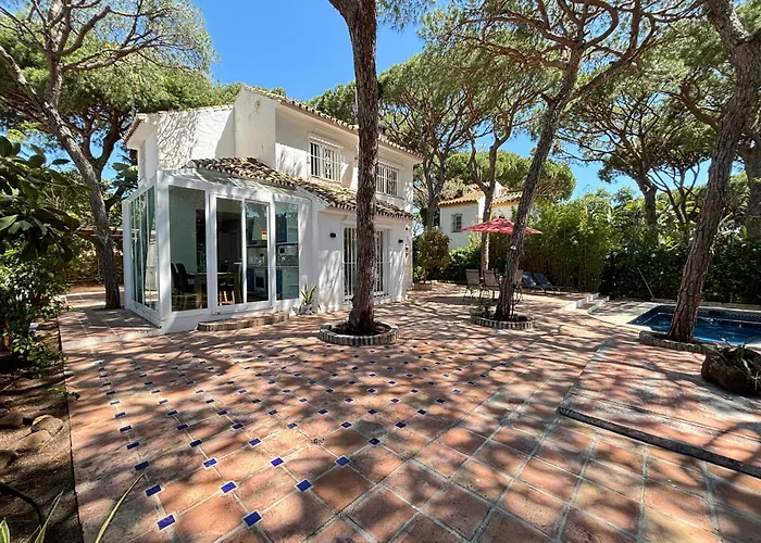 Marbella White Home, Calahonda, By Sol Maestranza